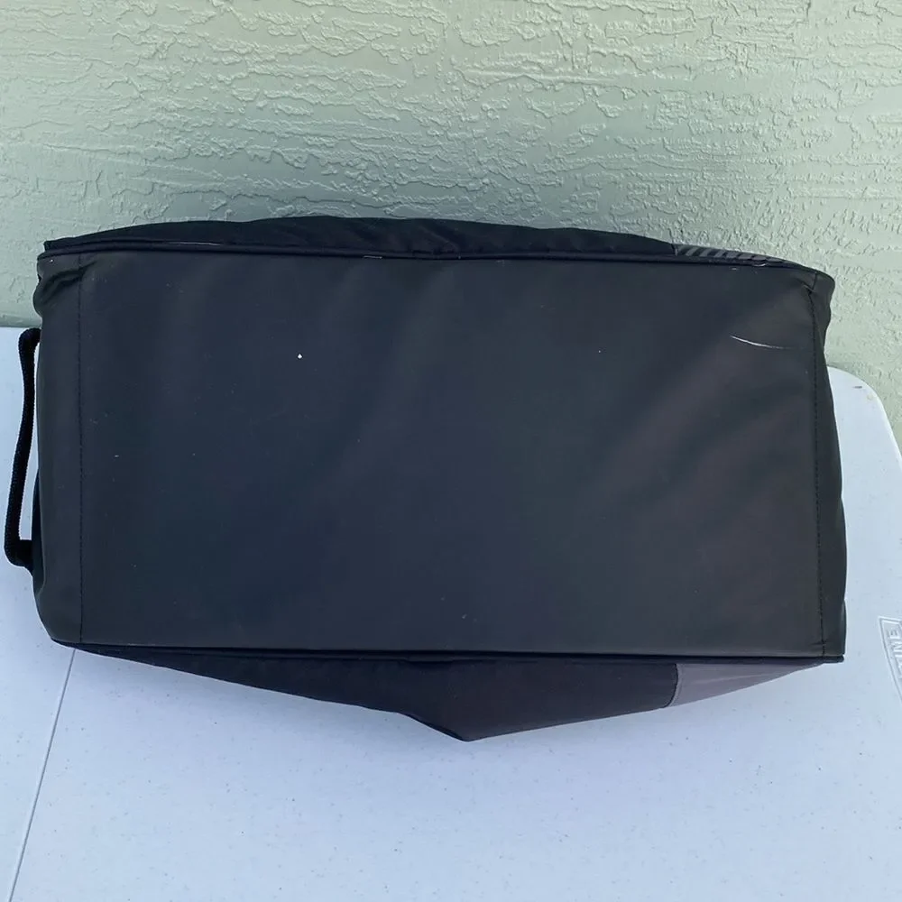 Nike Seal Legacy Duffle Bag